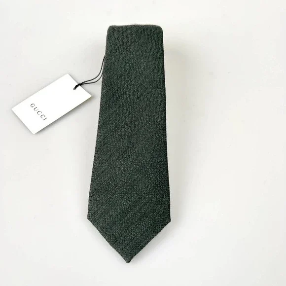 NWT Gucci Wool Tie